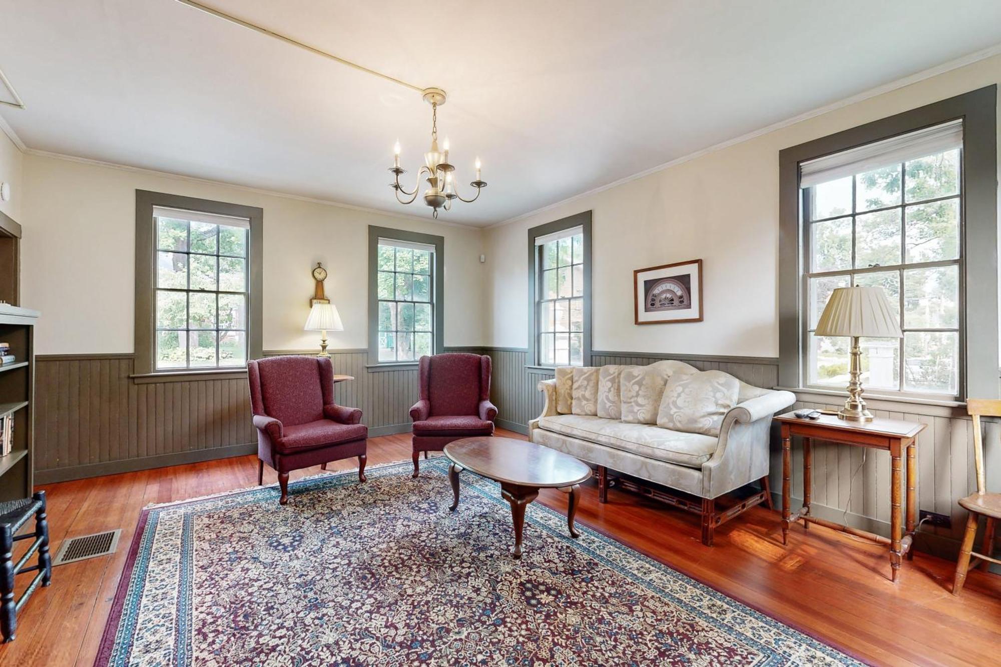 Nickels-sortwell House